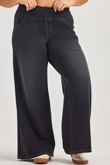 Curvy High-Stretch Wide Leg Pull-On Jeans