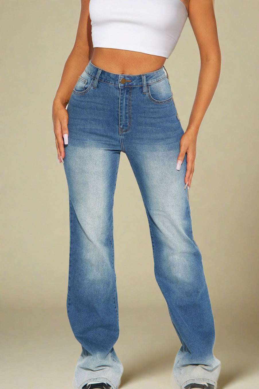 Pocketed Button Straight Jeans