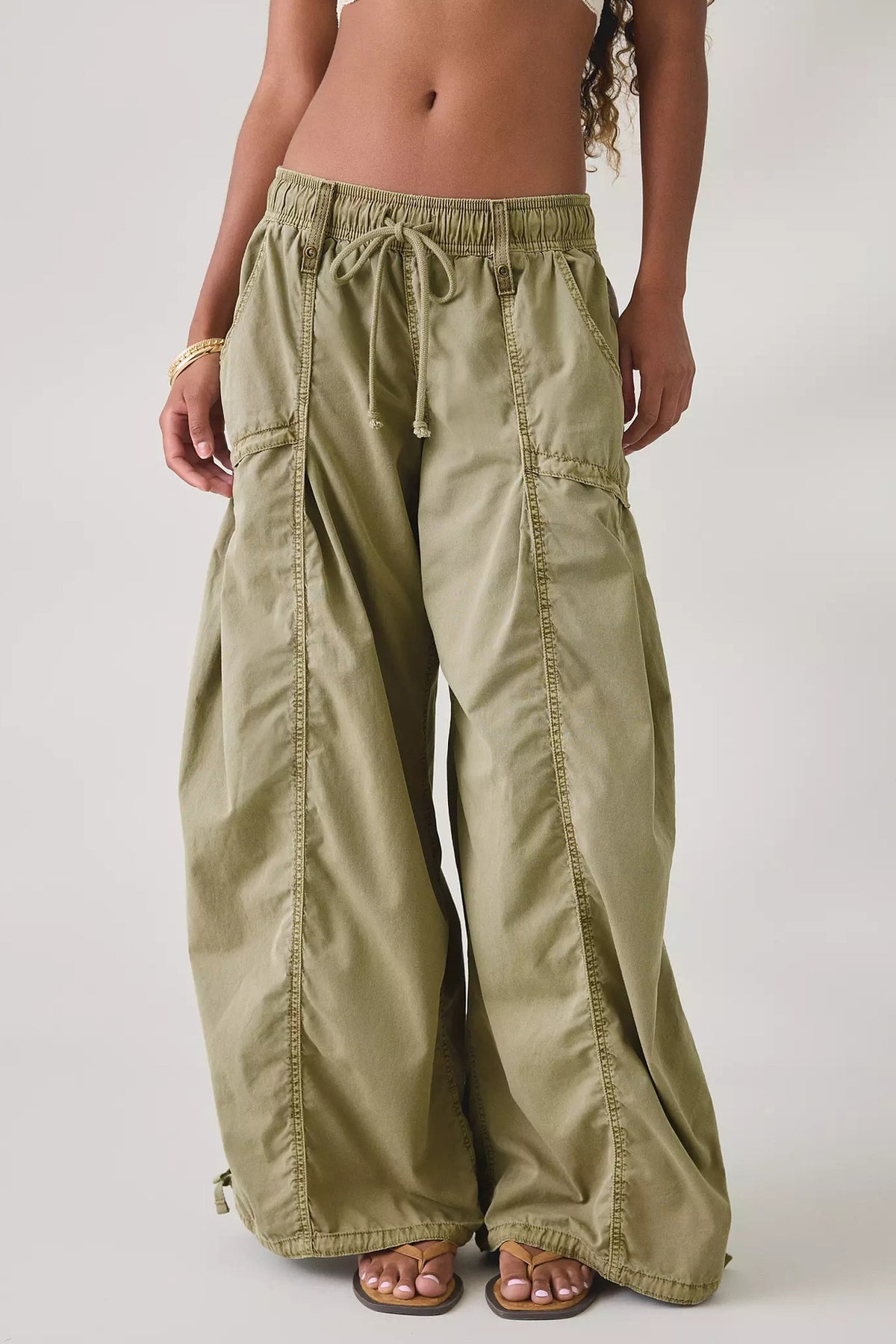 Wide Leg Drawstring Parachute Pant