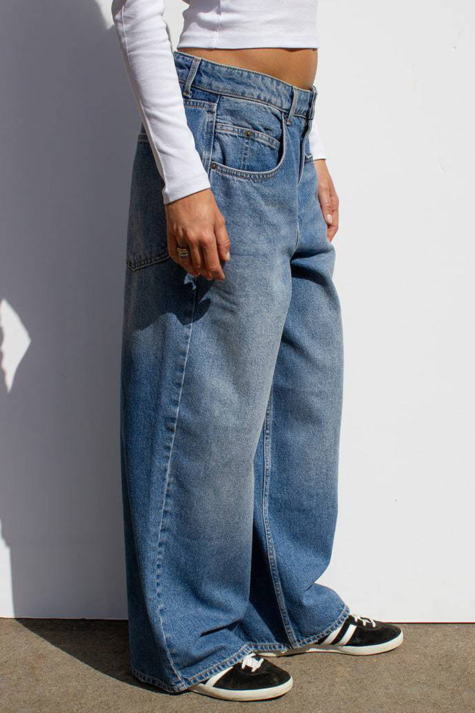 High Waist Vintage Wash Straight Leg Jeans