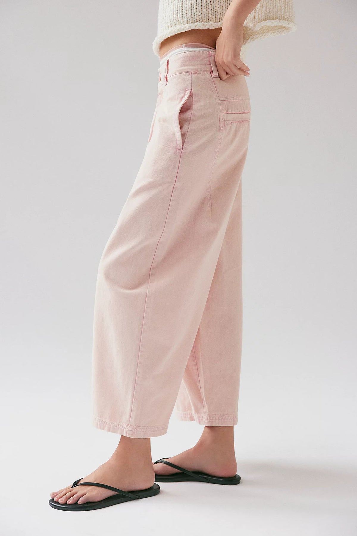 Cropped Wide-Leg Jeans