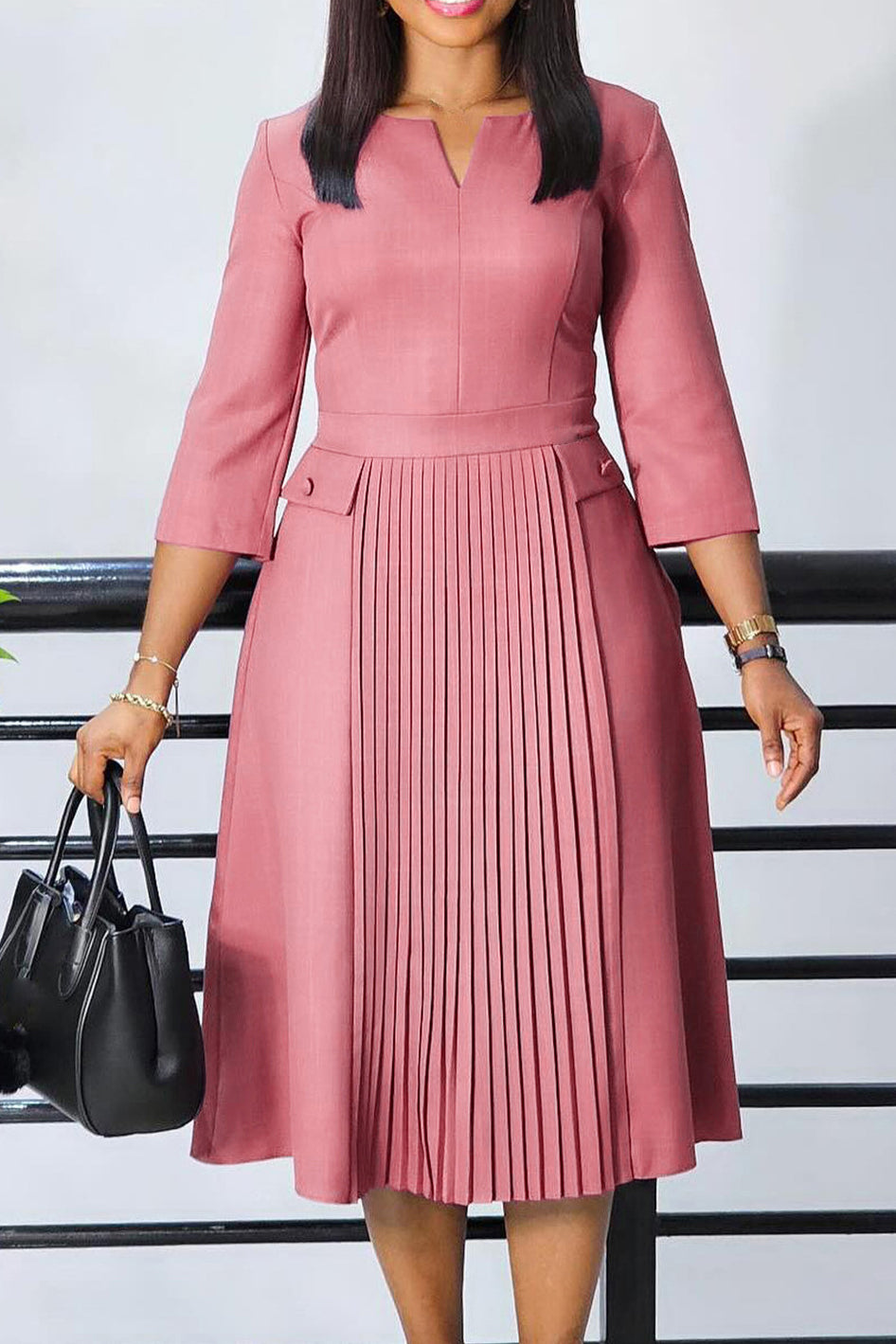 Elegant Solid Pleated Dress
