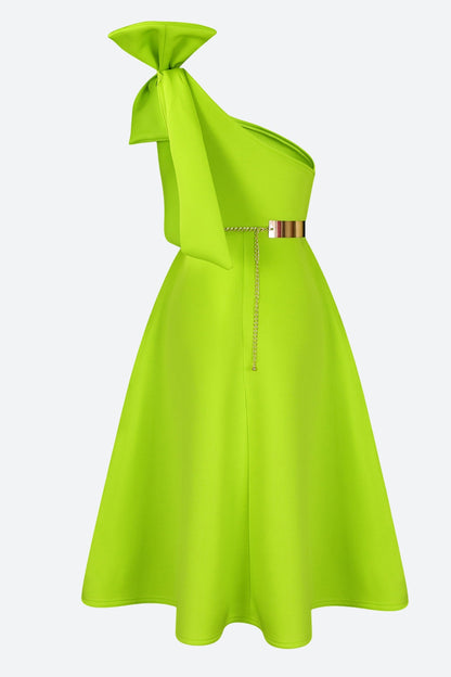 Single Shoulder Bow Detail Flare Midi Dress