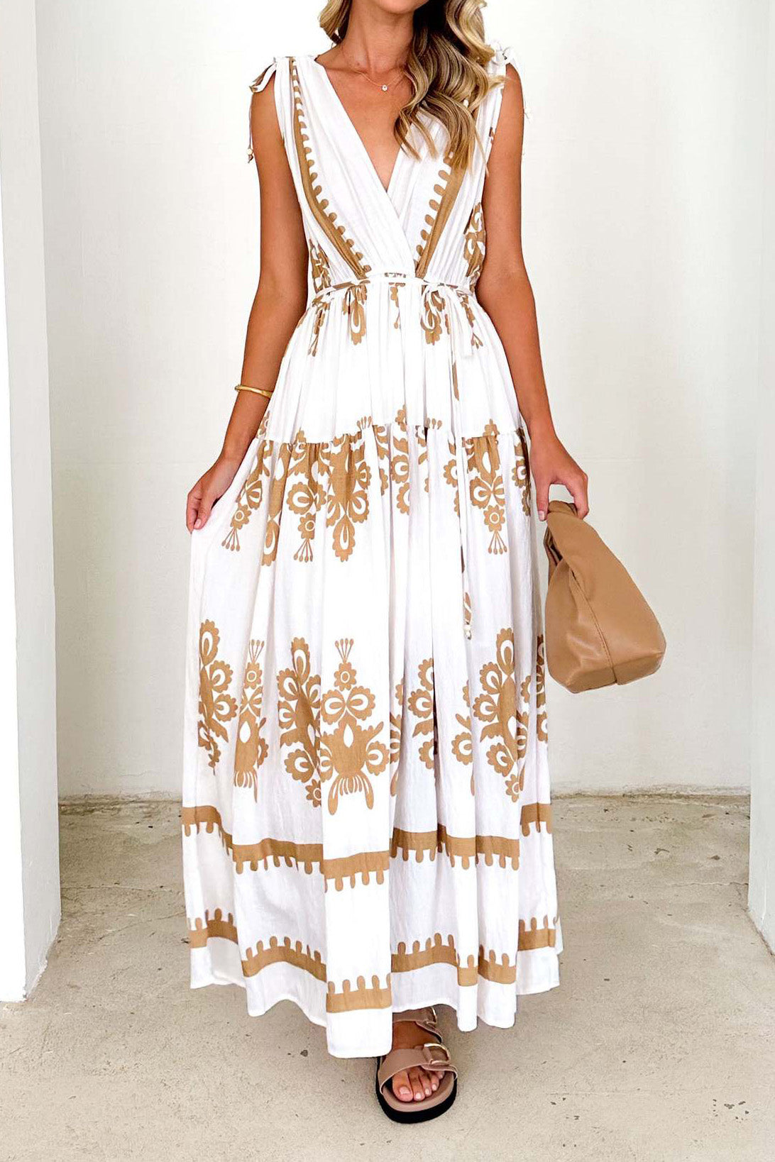 Bohemian Floral Print V-Neck Maxi Dress