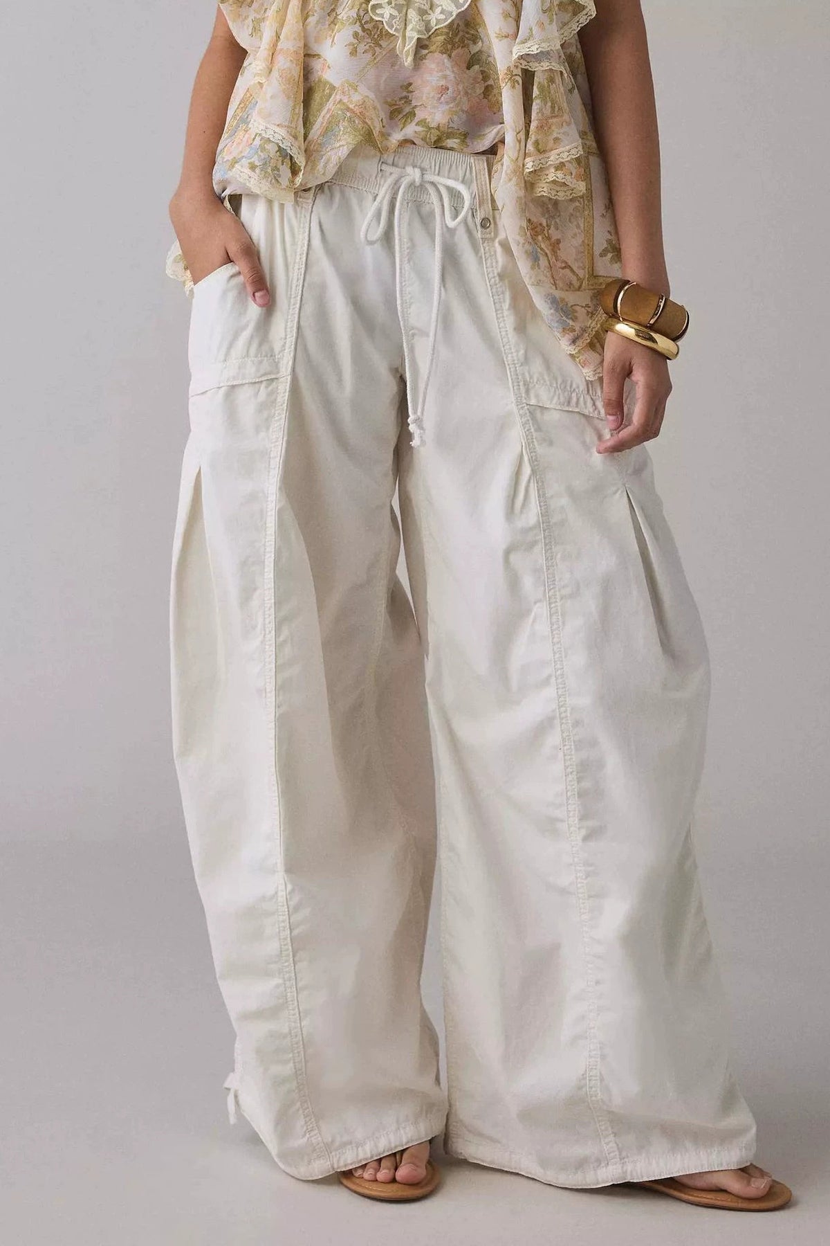 Wide Leg Drawstring Parachute Pant