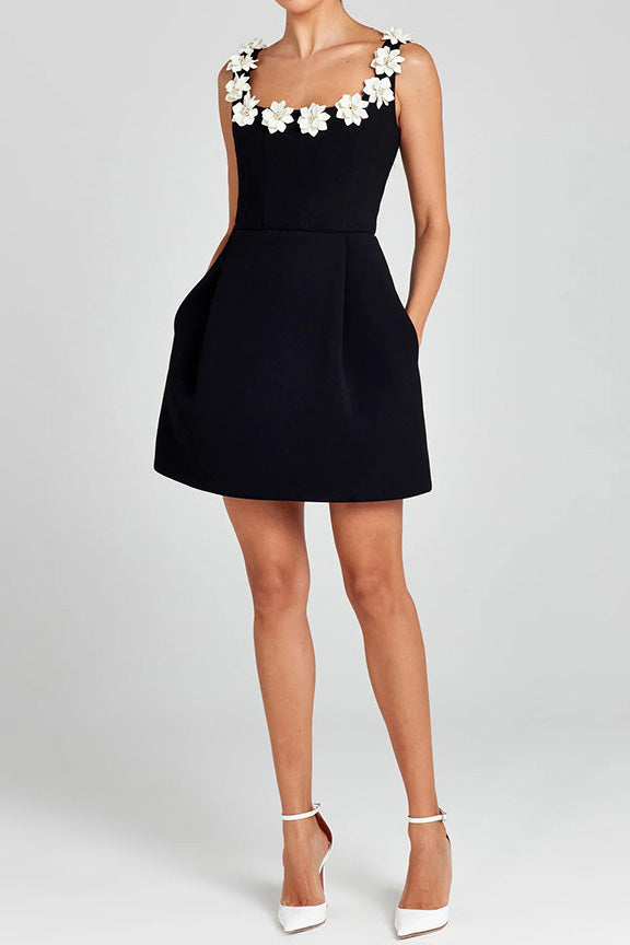 Square Collar Flower Bandage Mini Dress
