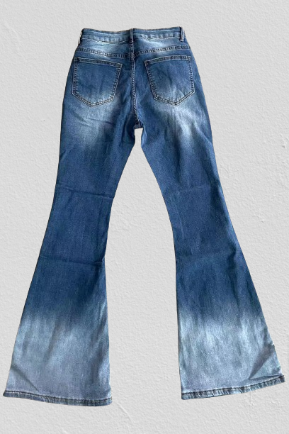 Pocketed Button Straight Jeans
