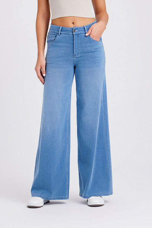 High-Stretch Wide Leg Fitness Jeans