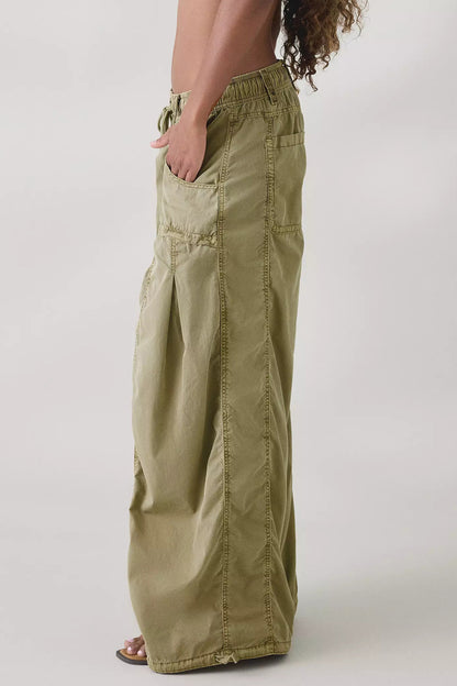 Wide Leg Drawstring Parachute Pant