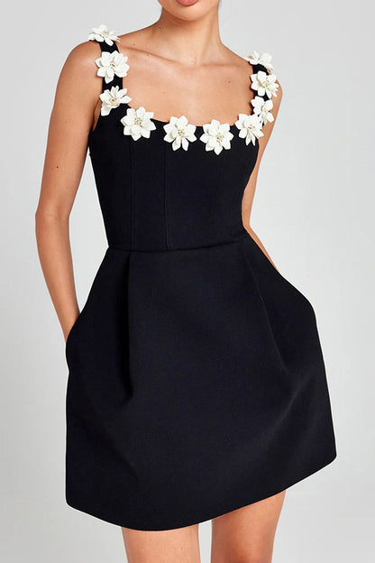 Square Collar Flower Bandage Mini Dress