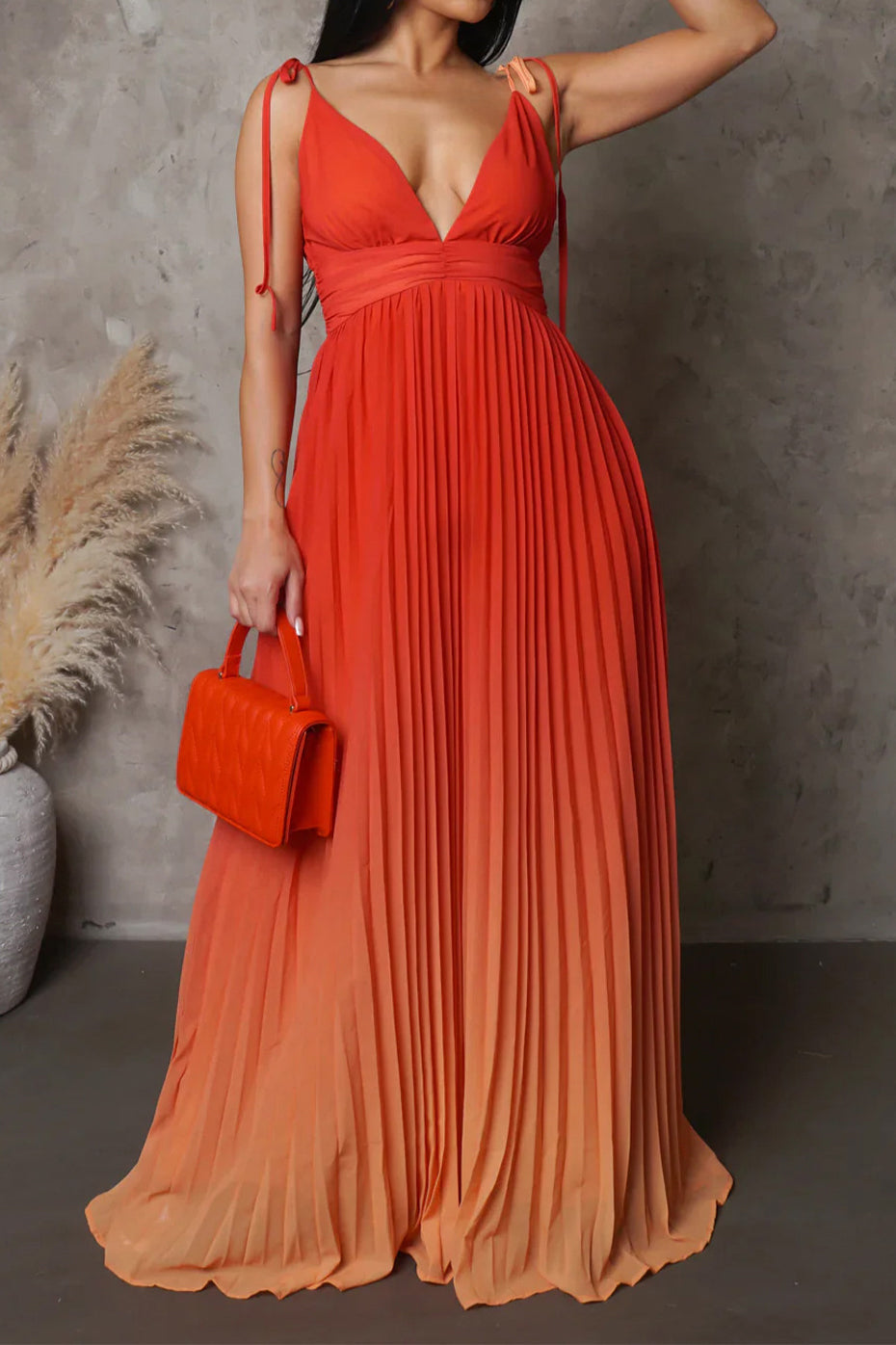 Sleeveless V-neck Pleated Maxi Dress