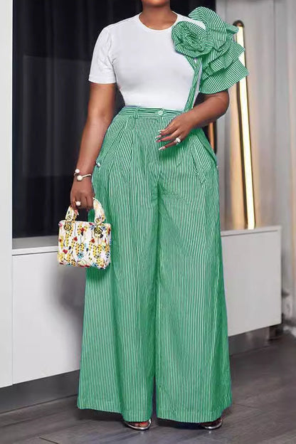 Single Ruffle Sleeve T-Shirt Striped Pants Set
