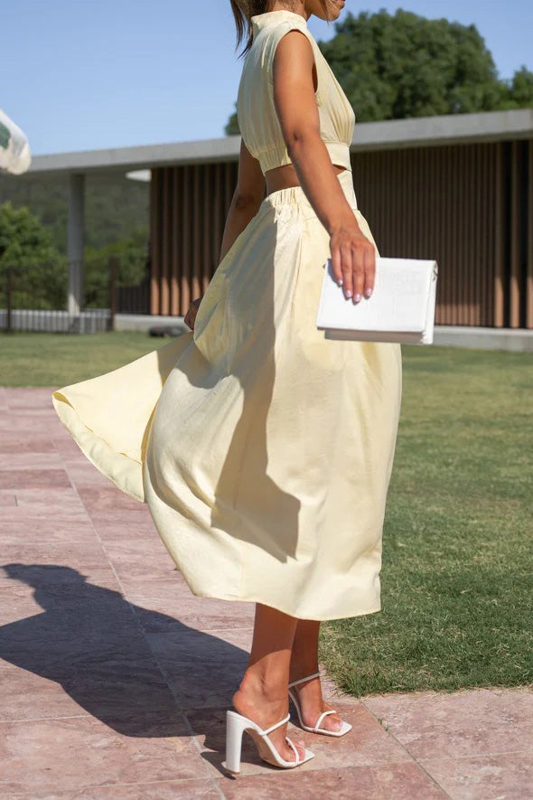 Mock Neck Cut Out Pleated Maxi Dress