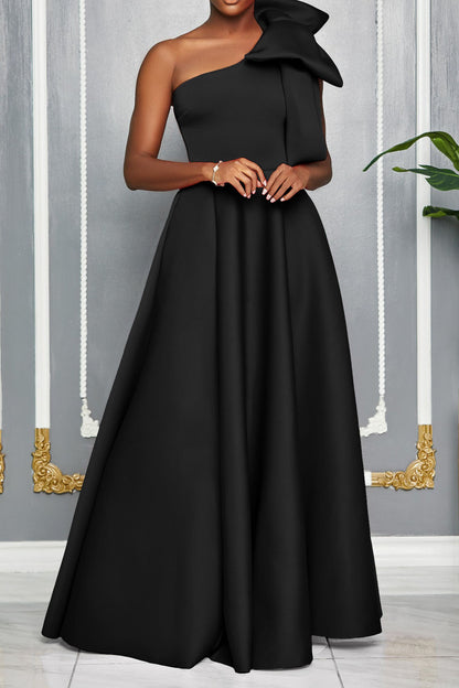 Single Shoulder Bow Detail Maxi Dress