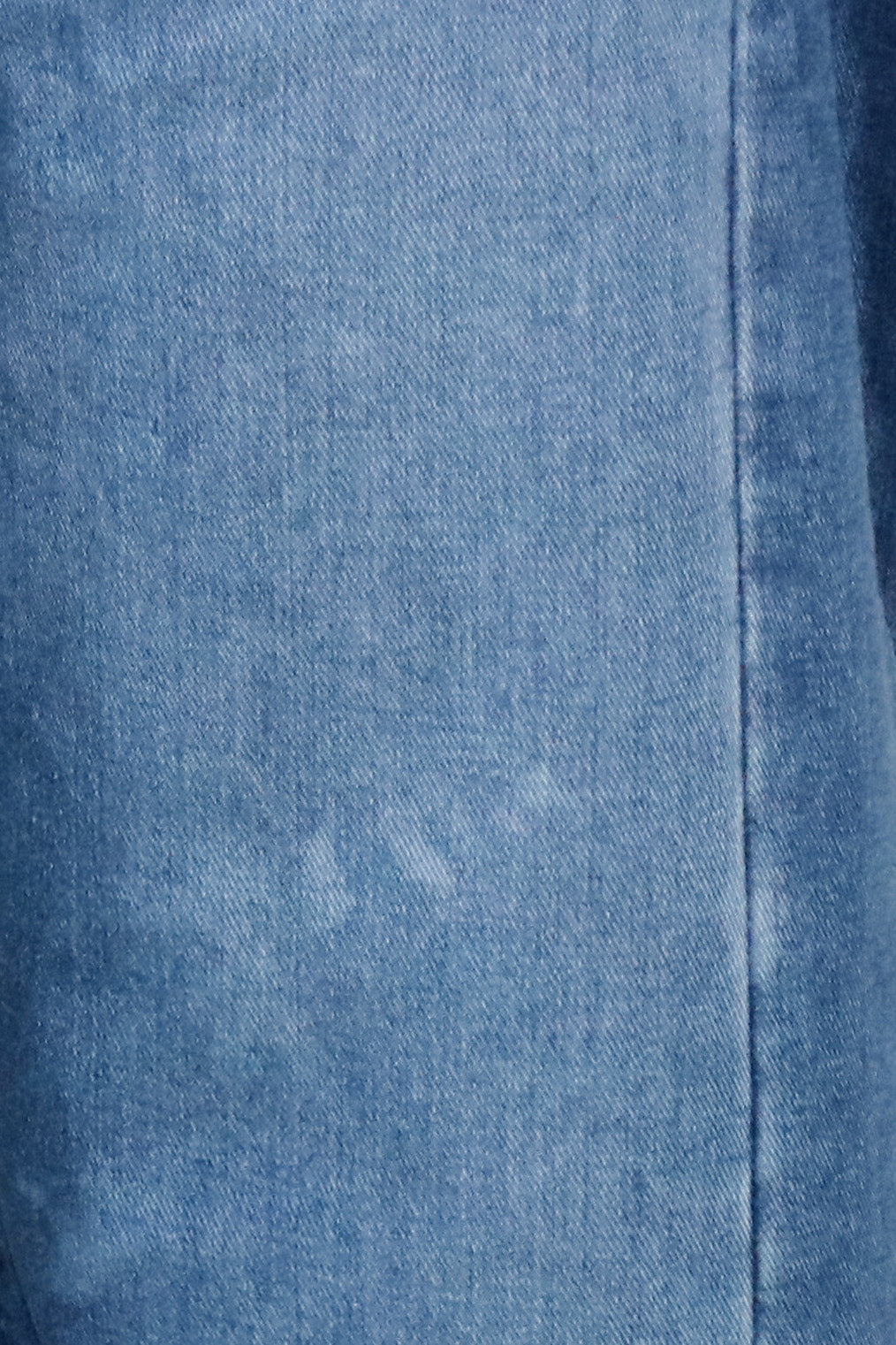 Curved Seam Barrel Leg Jeans