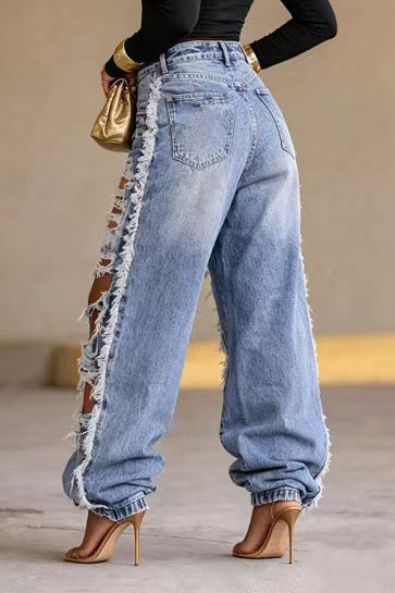 Distressed Crossover Baggy Jeans