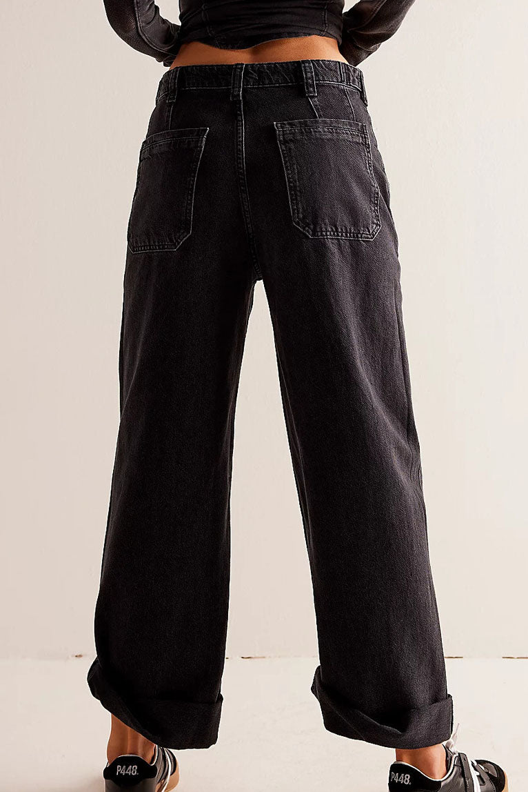 Classic Mid-Rise Comfort Jeans